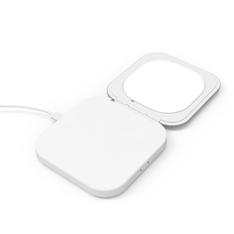 Folding wireless charger